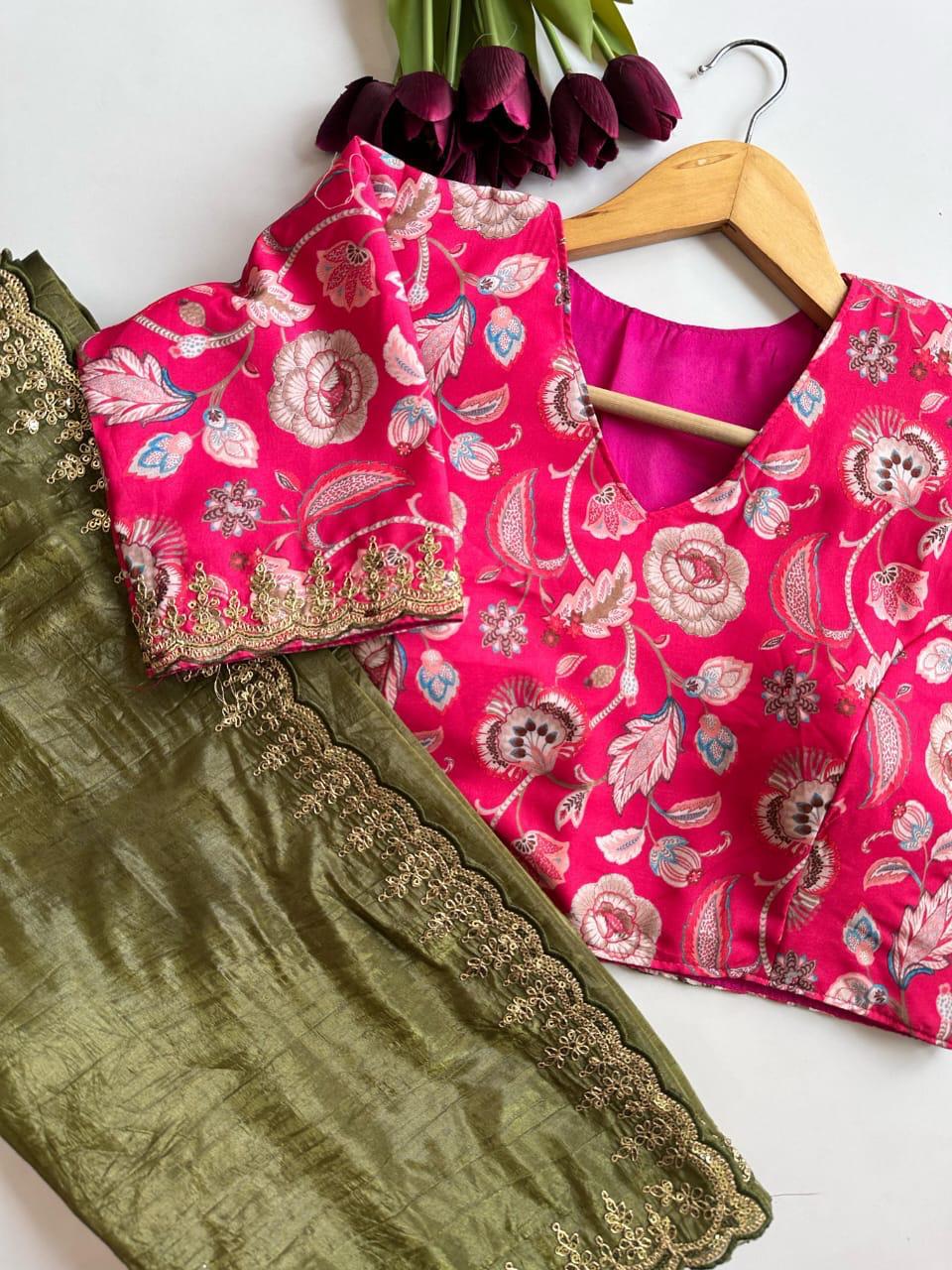 Gold Crush Saree