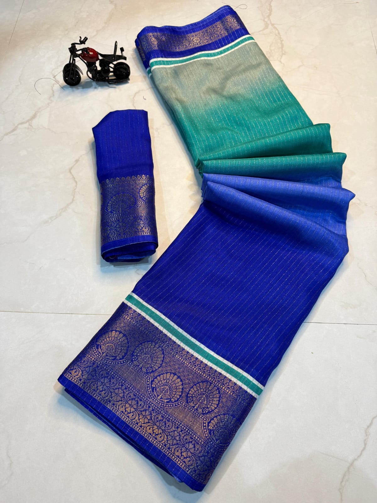 Exquisite Rekko Silk Saree