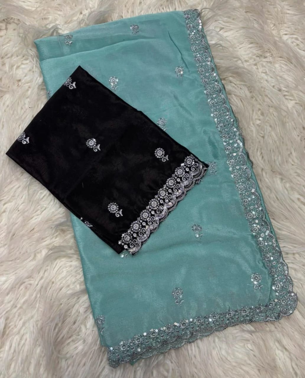 Chinon Saree